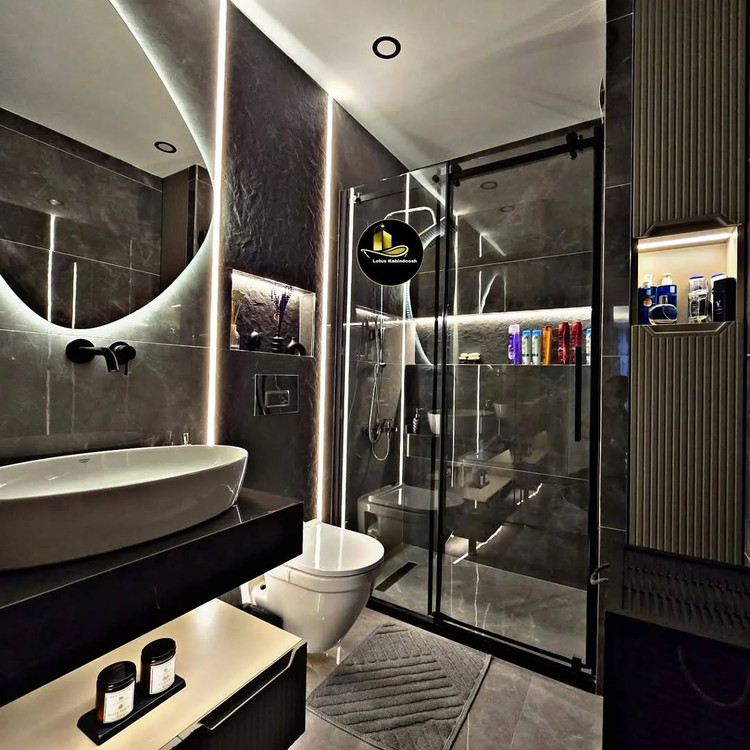 کابین دوش فریملس ریلی دیوار به دیوار لوتوس با شیشه سکوریت شفاف و طراحی مینیمال مناسب حمام مدرن و فضاهای لوکس